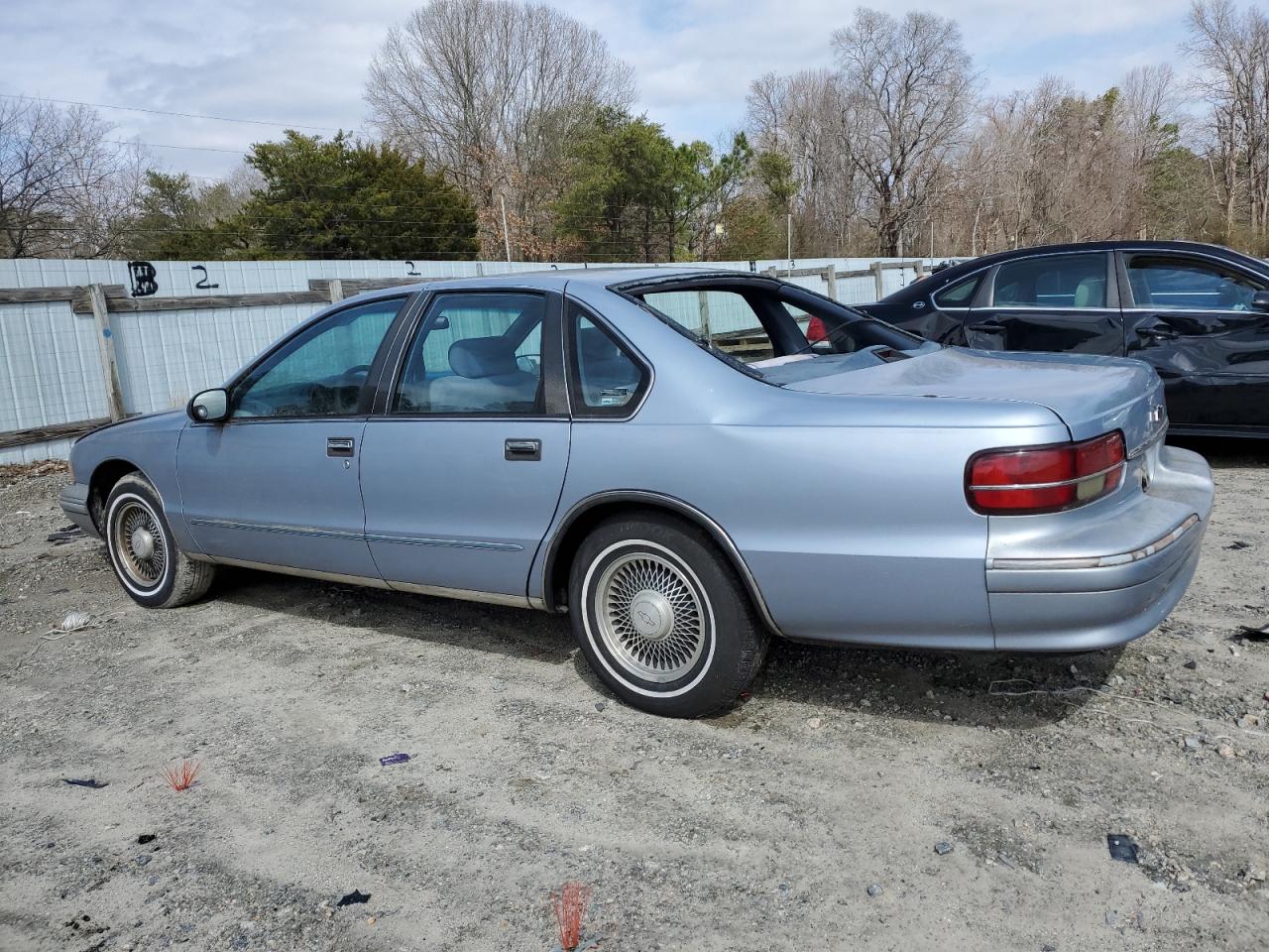 1995 Chevrolet Caprice - Image 2