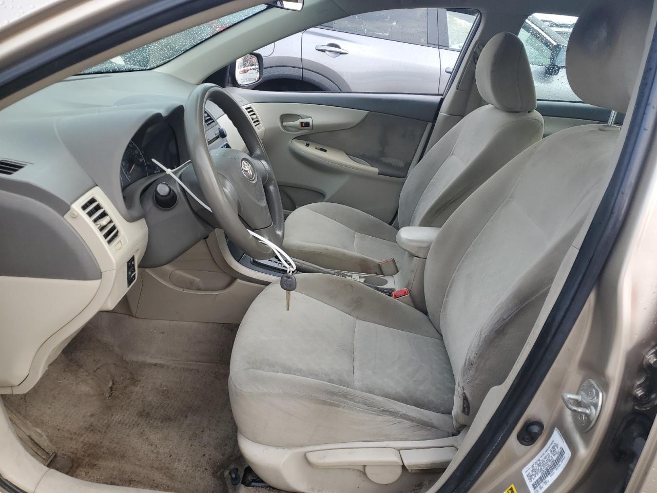 2009 Toyota Corolla - Image 7