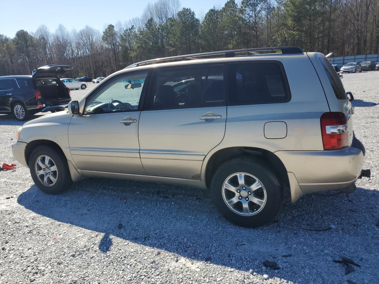 2005 Toyota Highlander - Image 2