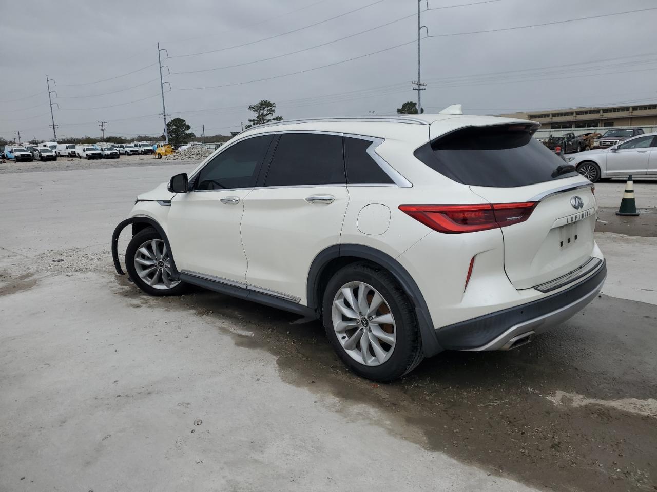 2019 Infiniti QX50 - Image 2