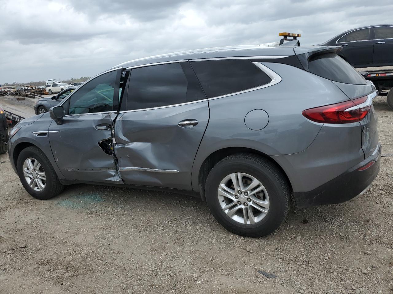 2019 Buick Enclave - Image 2