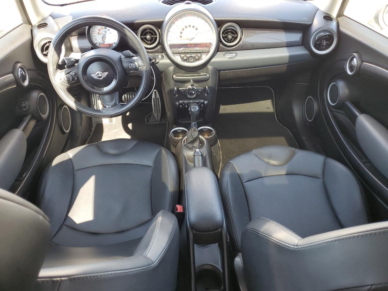 2012 MINI Cooper - Image 8