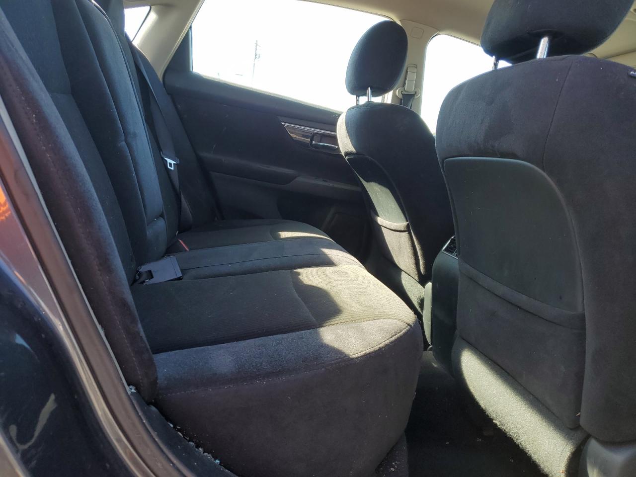 2013 Nissan Altima - Image 10