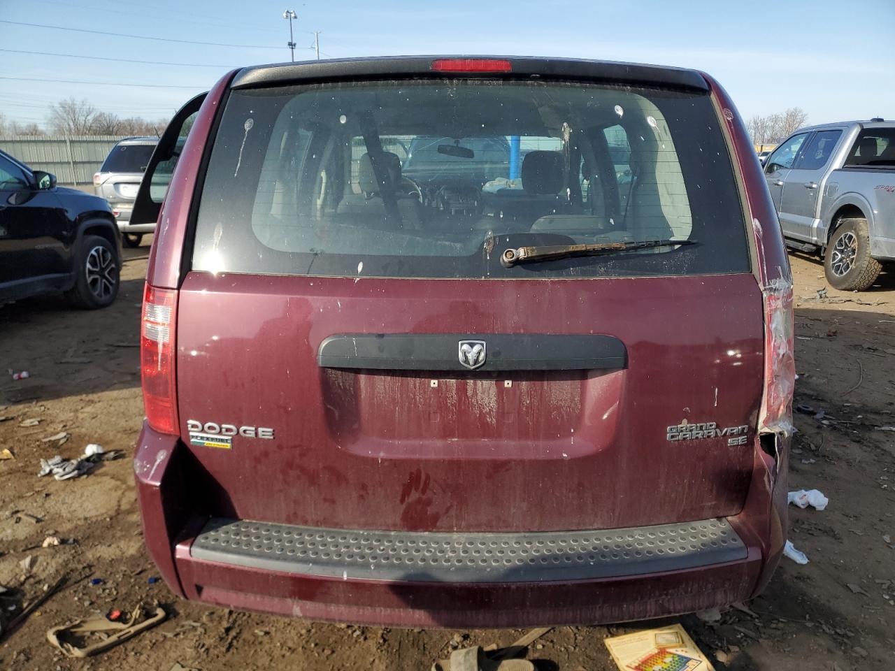 2009 Dodge Caravan - Image 6
