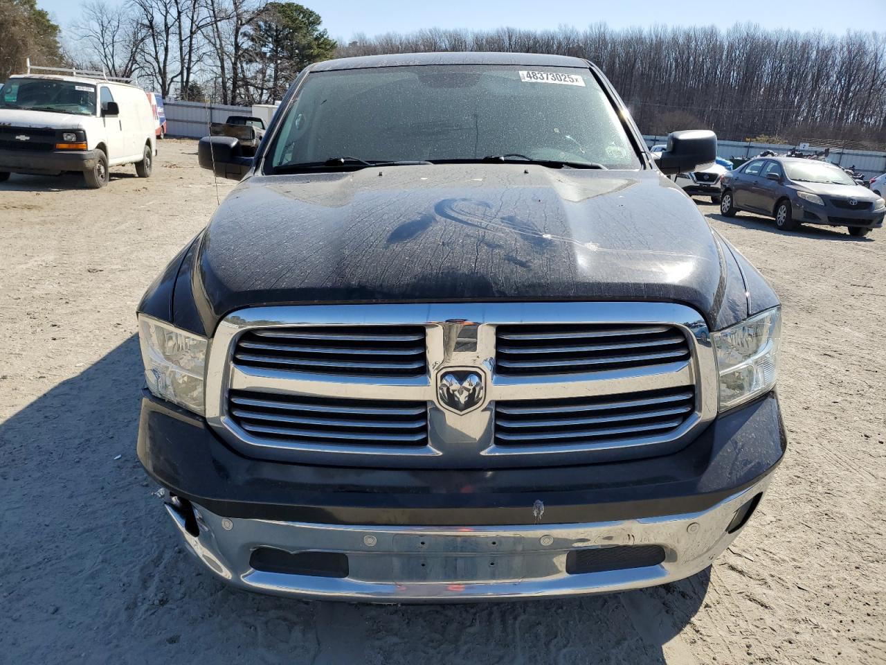 2015 RAM 1500 - Image 5