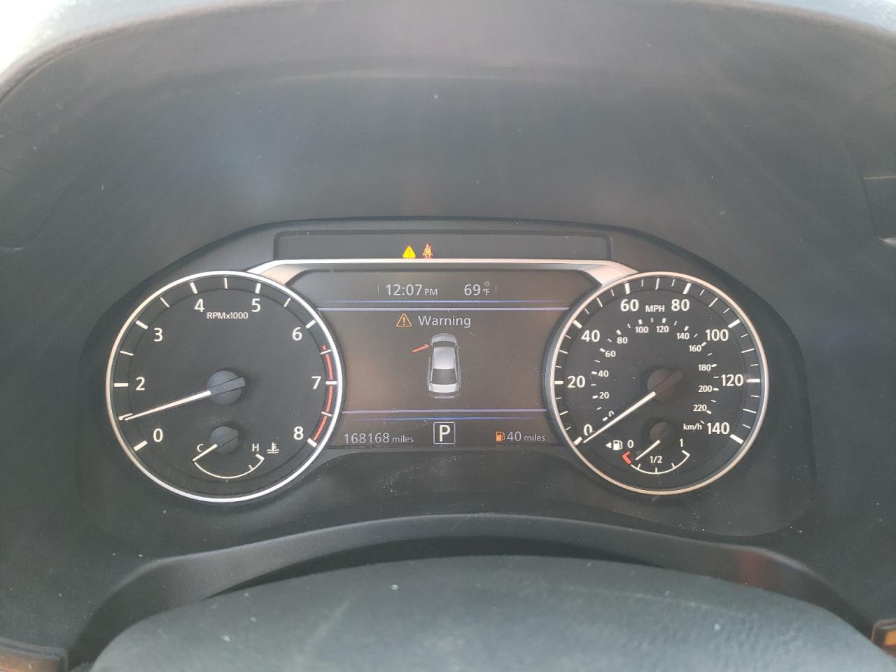2019 Nissan Altima - Image 9