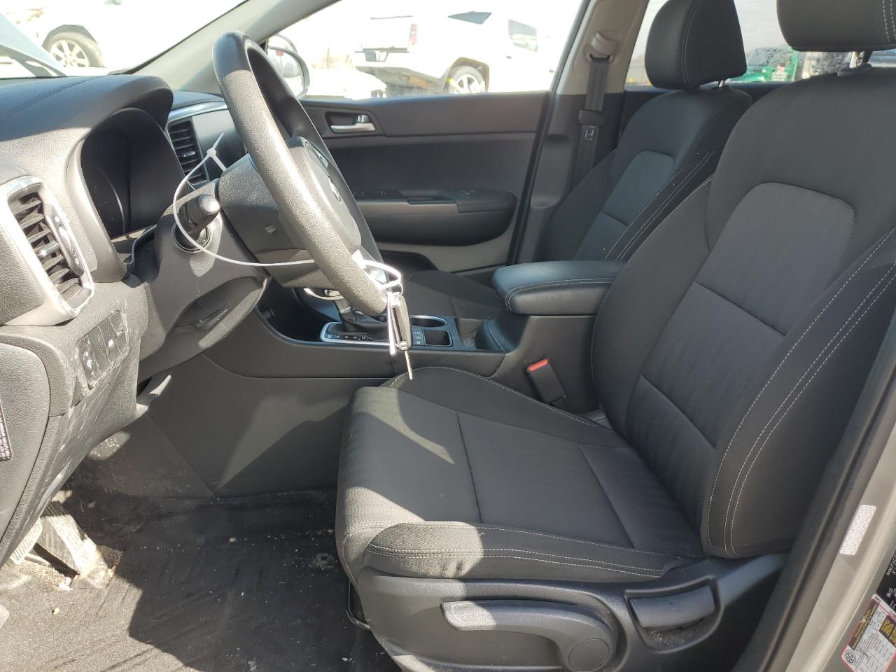 2022 Kia Sportage - Image 7