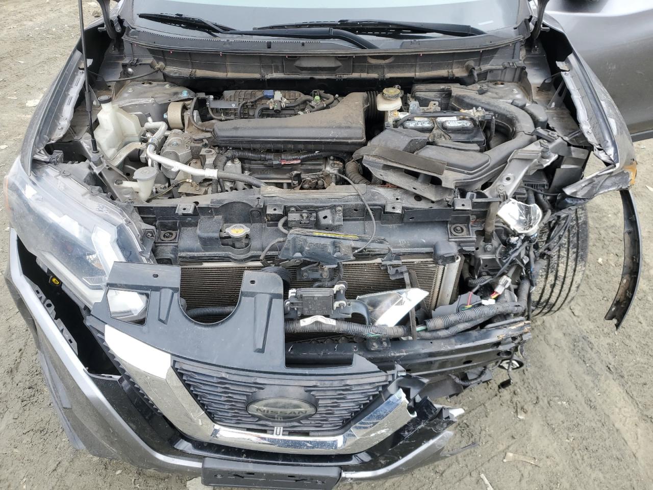 2019 Nissan Rogue - Image 13