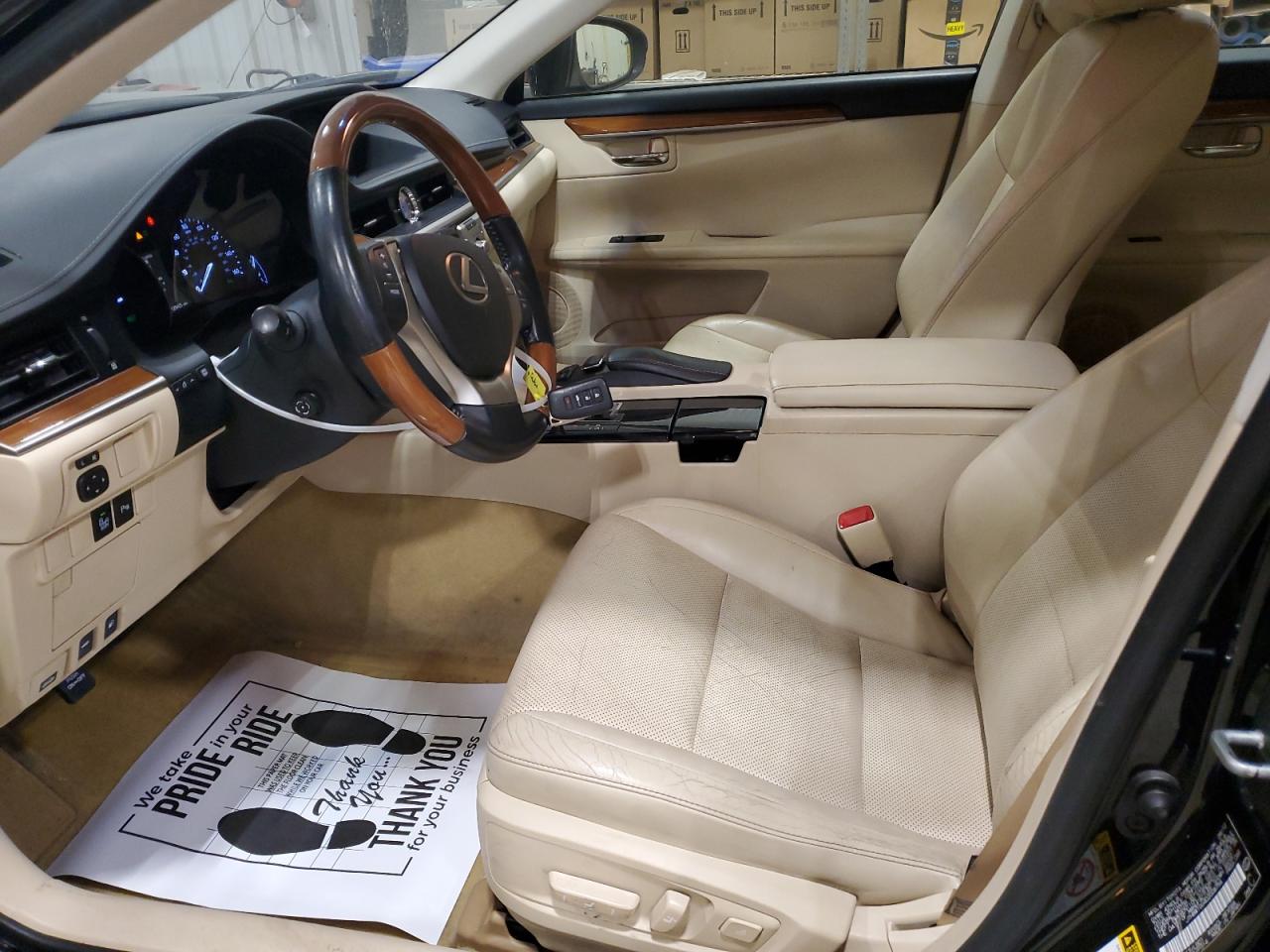 2013 Lexus ES - Image 7