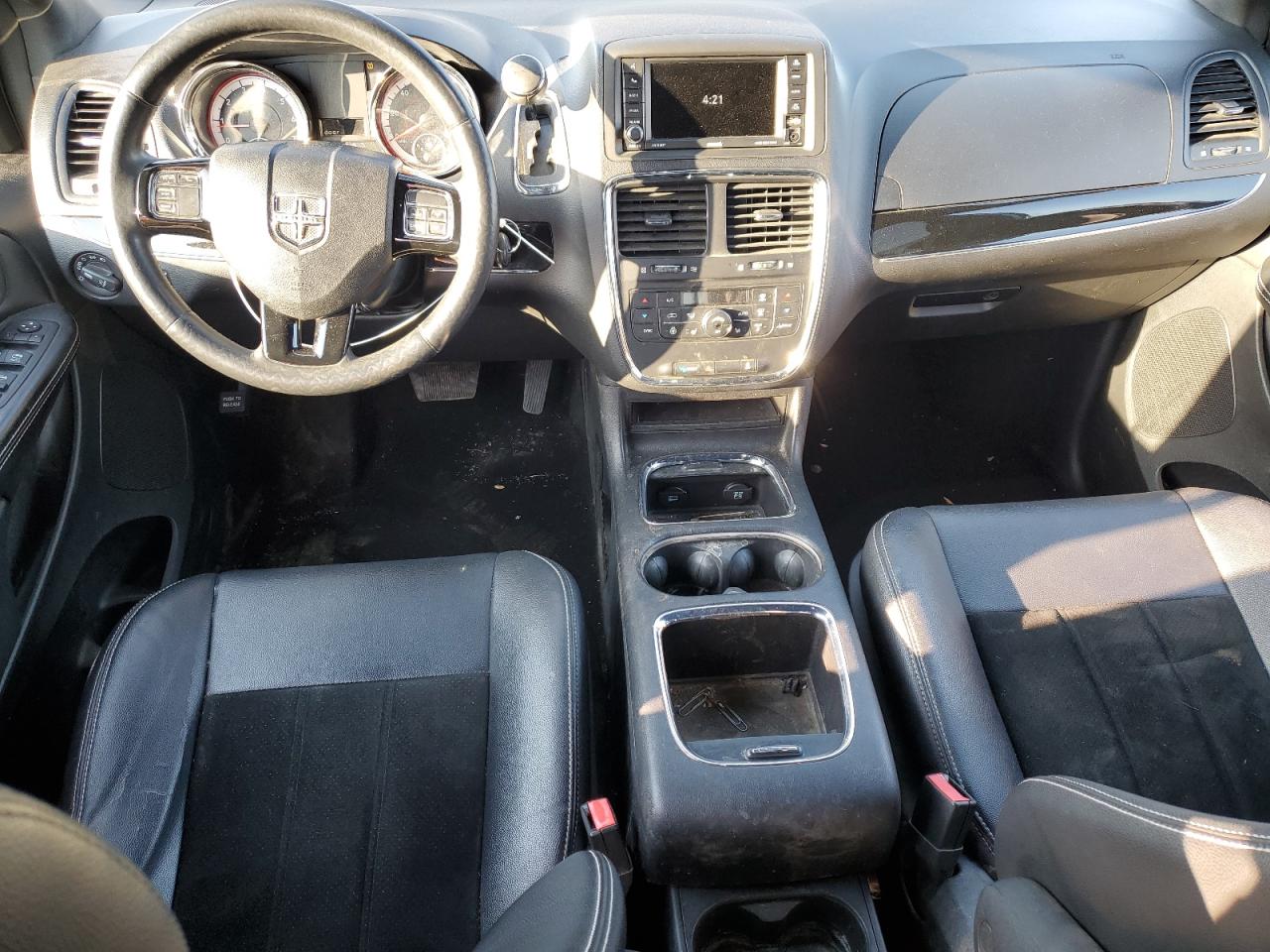 2016 Dodge Caravan - Image 8