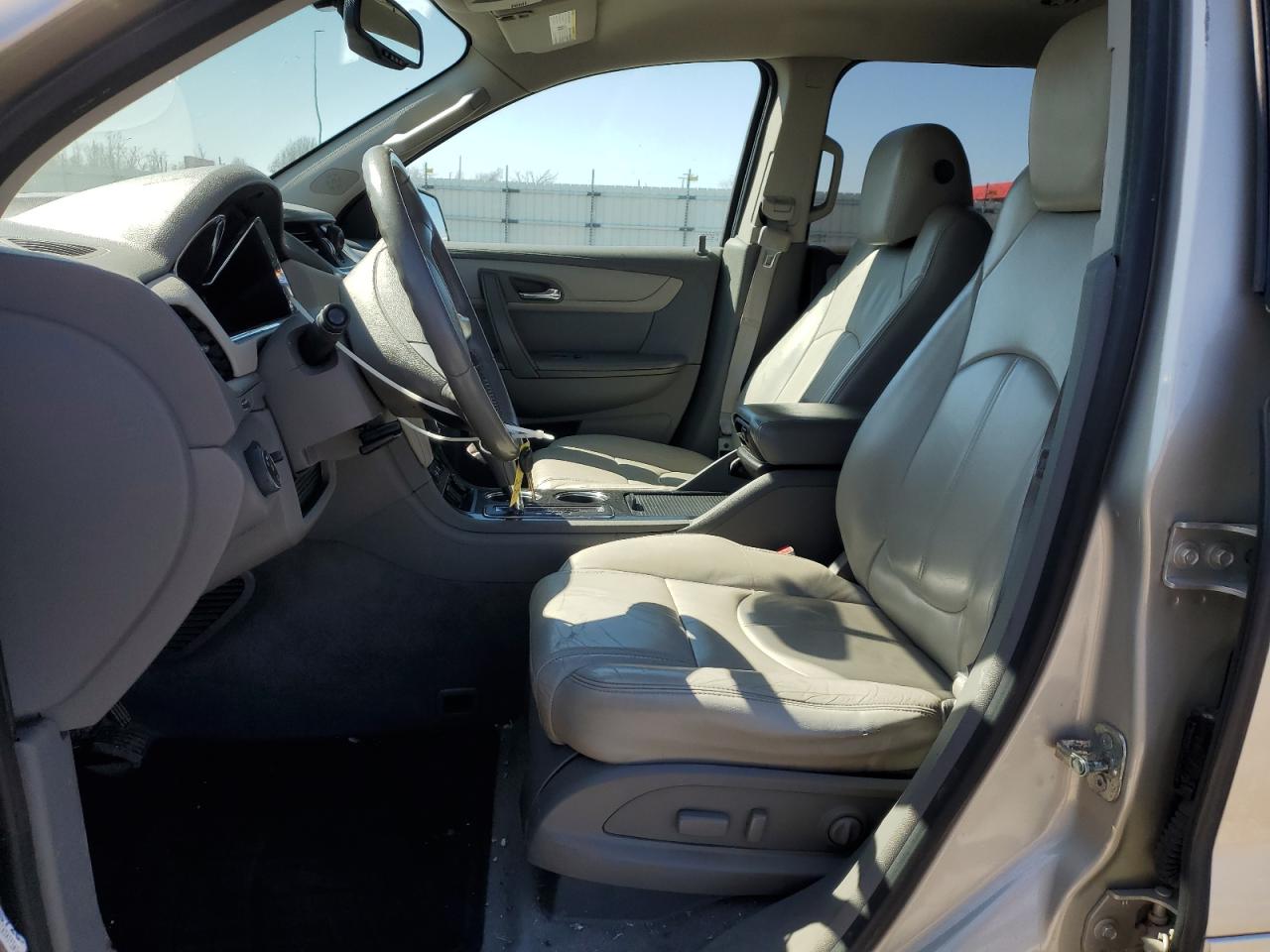 2015 Chevrolet Traverse - Image 7