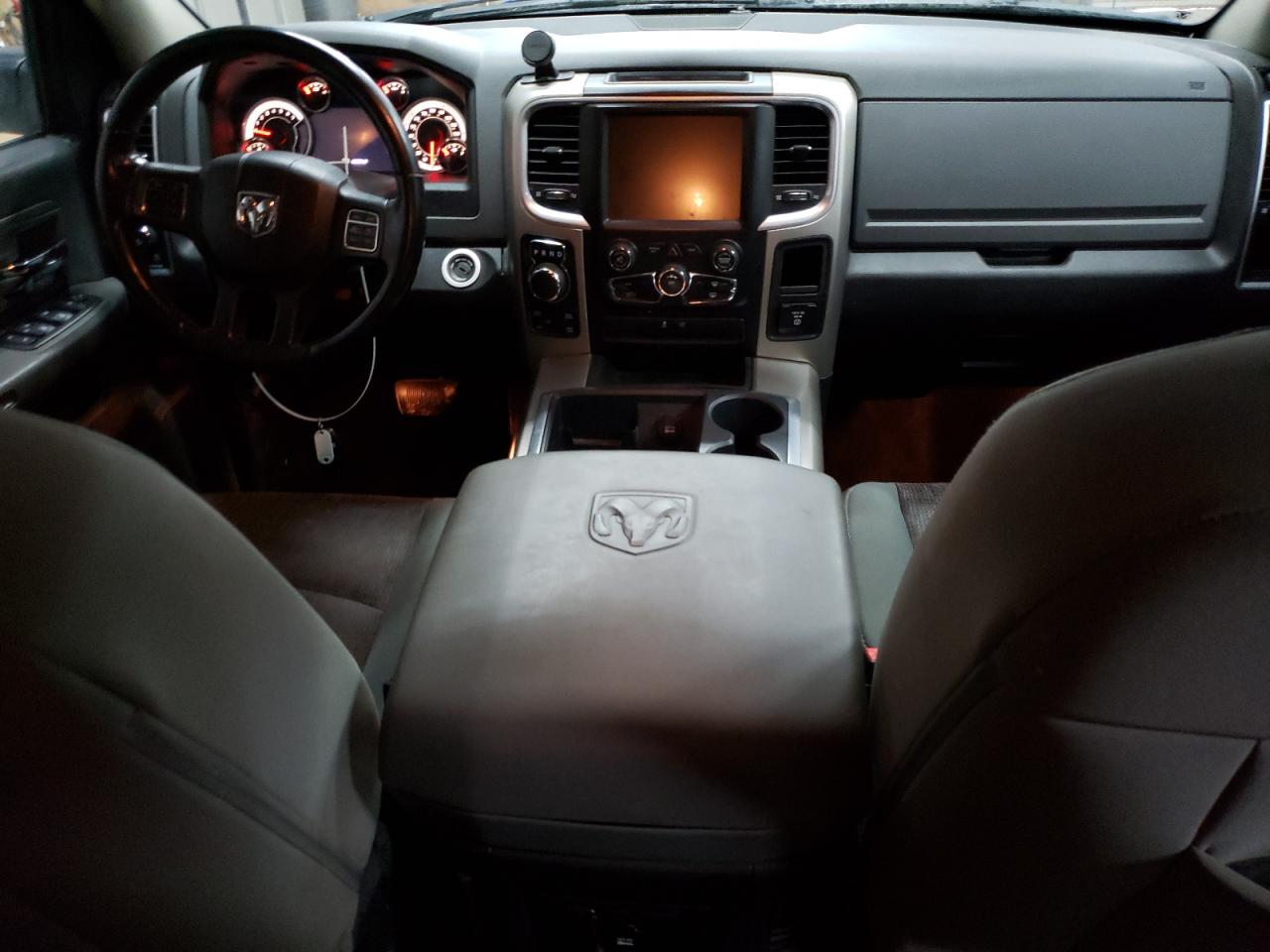 2014 RAM 1500 - Image 8