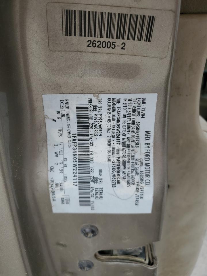 2005 Ford Focus - Image 12