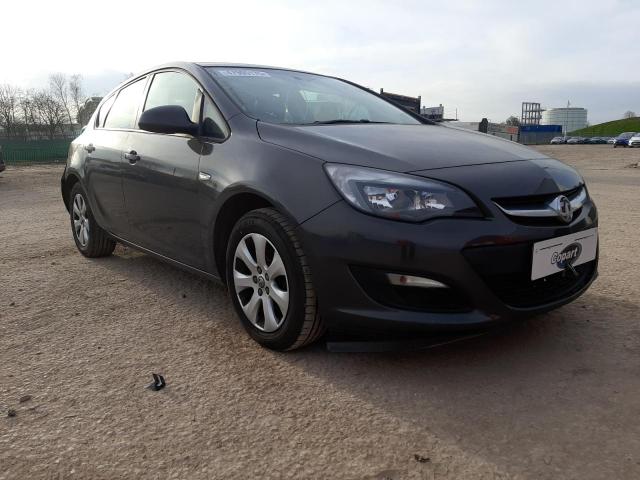 2015 VAUXHALL ASTRA DESI