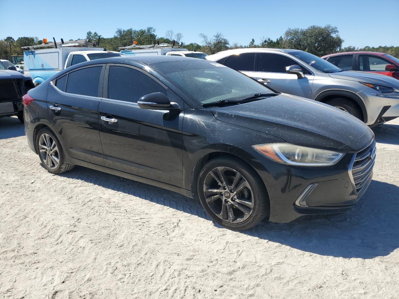 2017 Hyundai Elantra - Image 4
