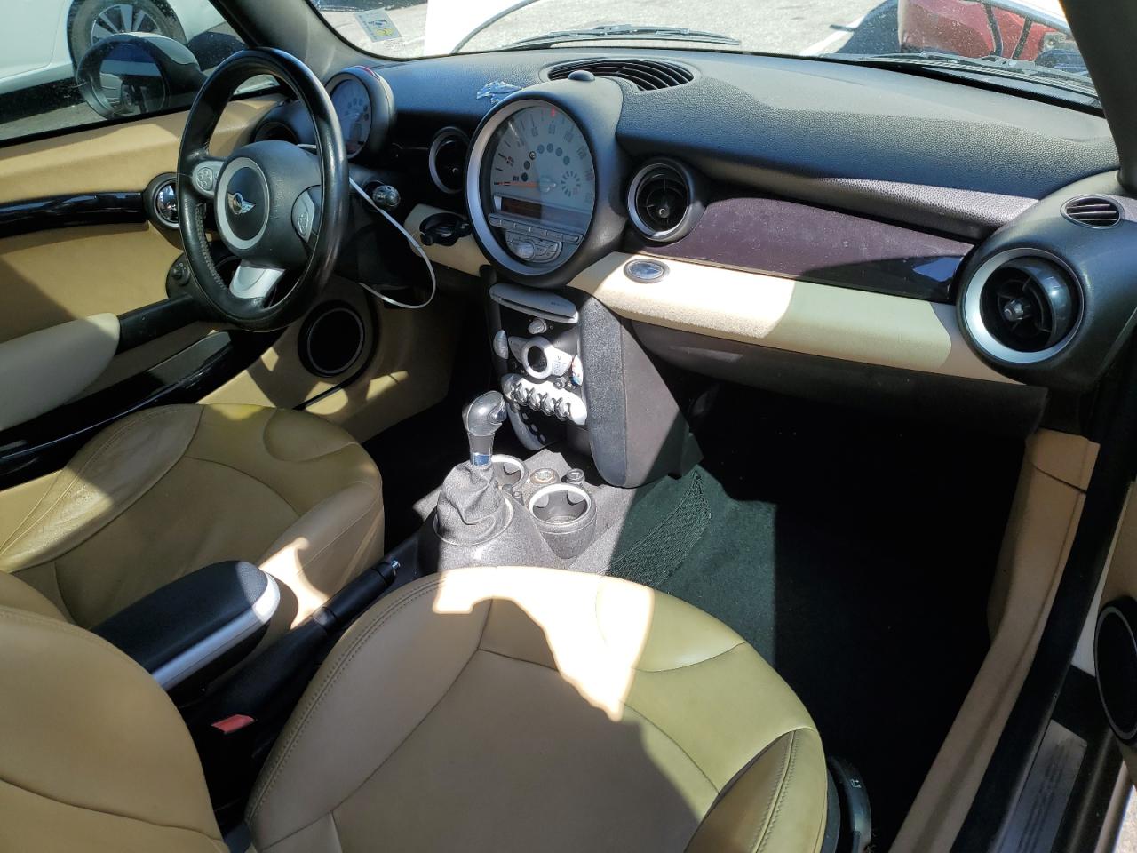 2009 MINI Cooper - Image 8