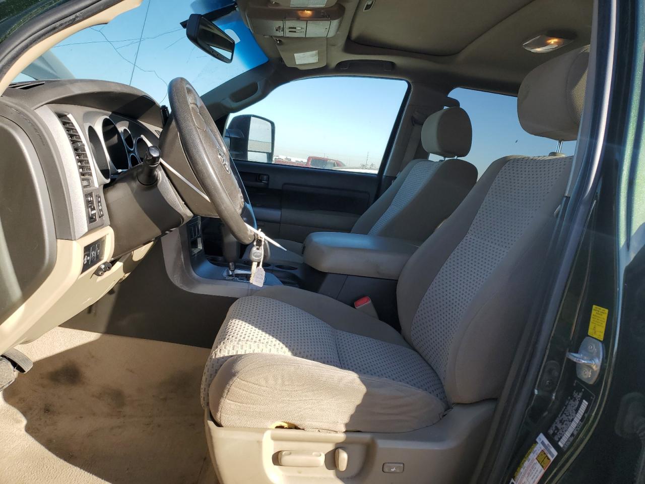 2010 Toyota Tundra - Image 7