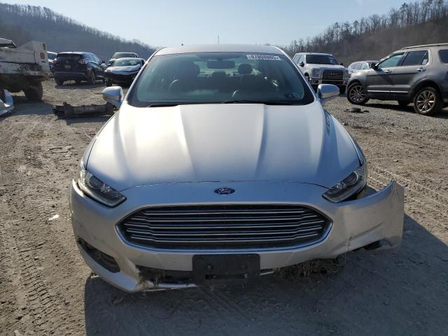 Седаны FORD FUSION 2016 Серебристый