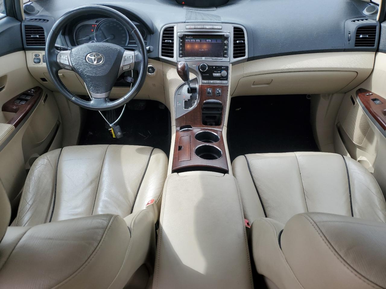 2011 Toyota Venza - Image 8