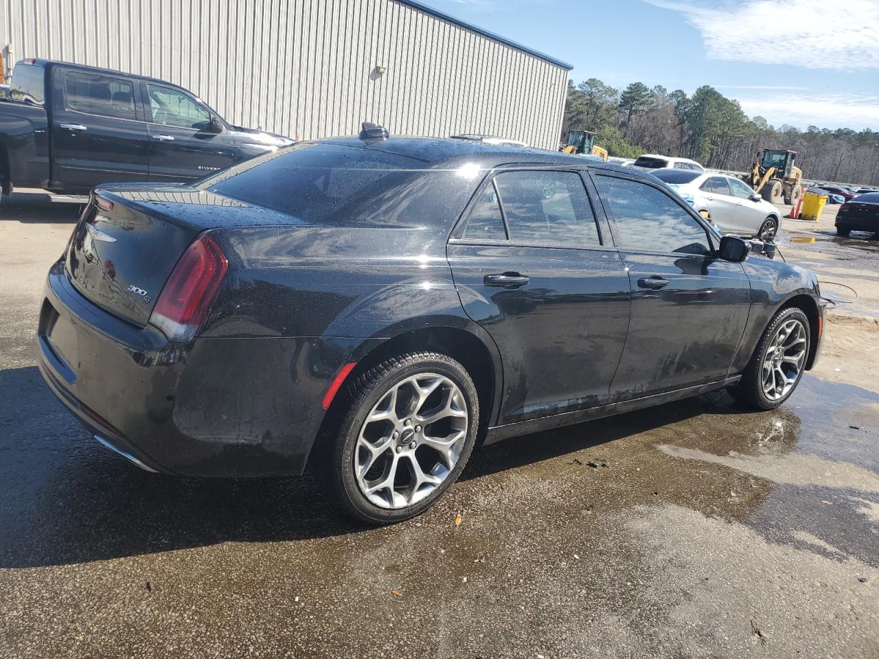 2015 Chrysler 300 - Image 3