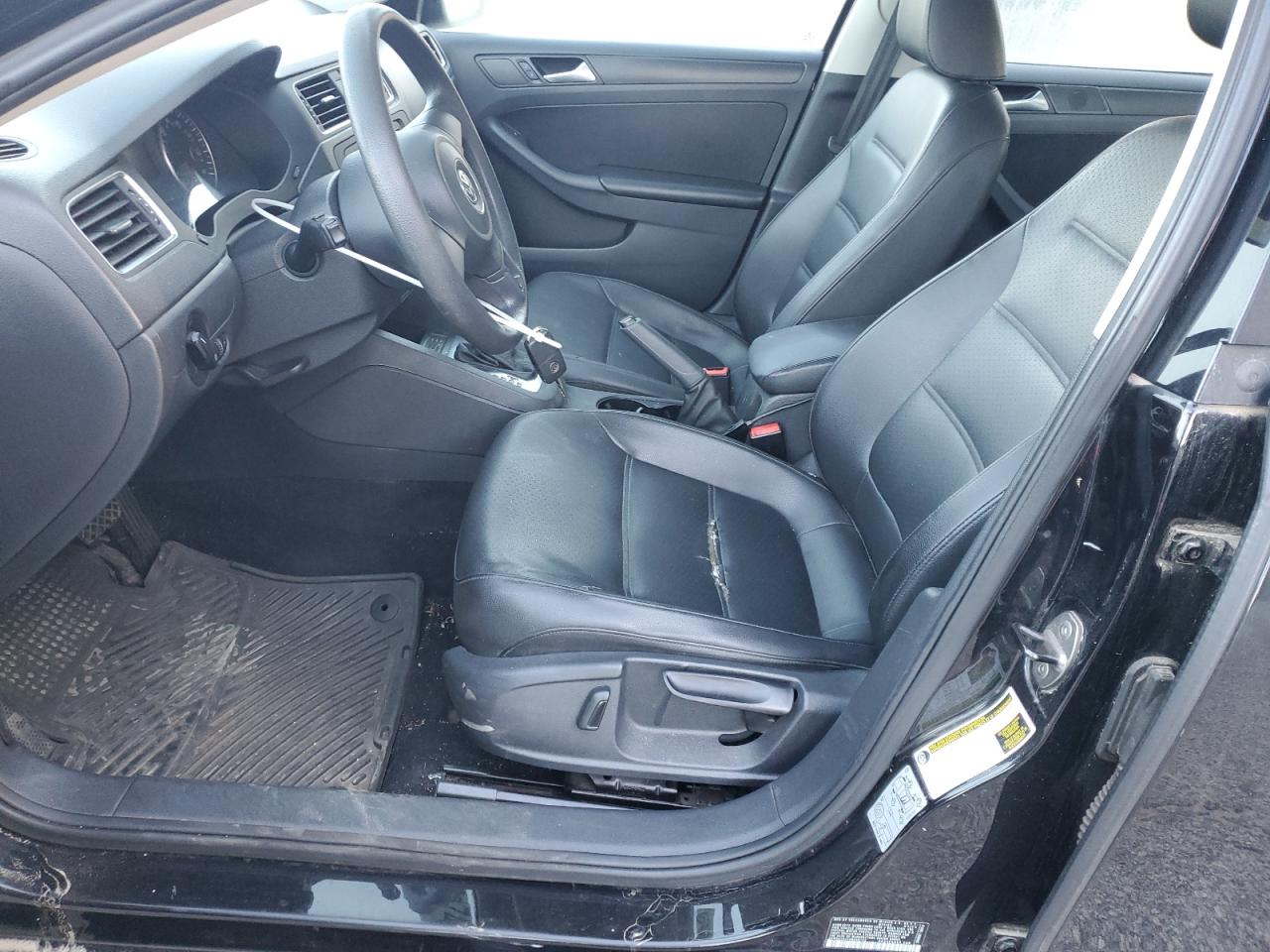 2014 Volkswagen Jetta - Image 7