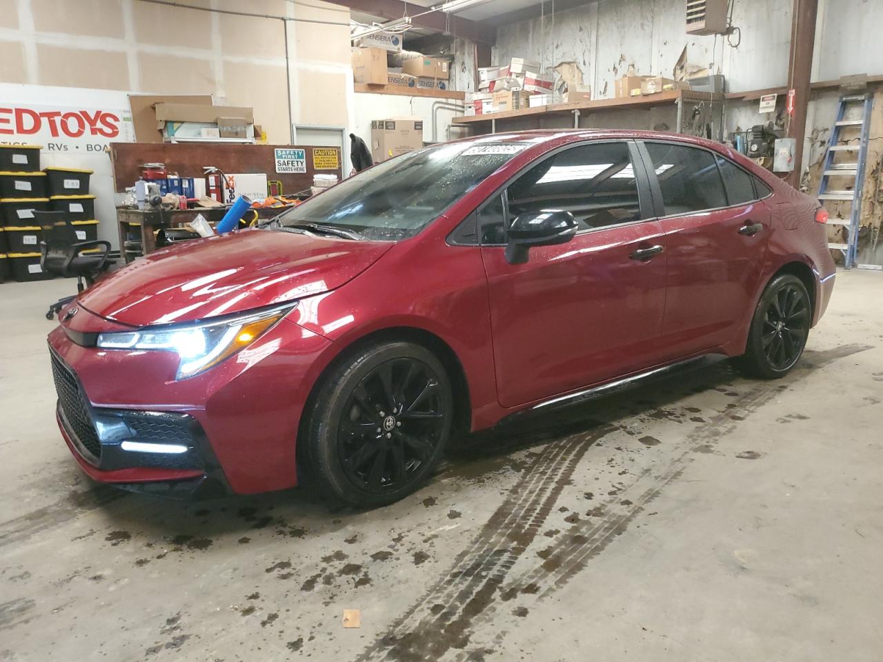 2022 Toyota Corolla Se for Sale in Bakersfield, CA - Minor Dent/Scratches
