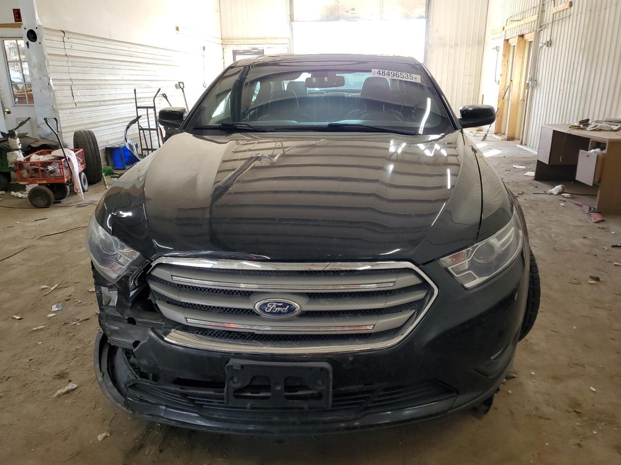 2015 Ford Taurus - Image 5