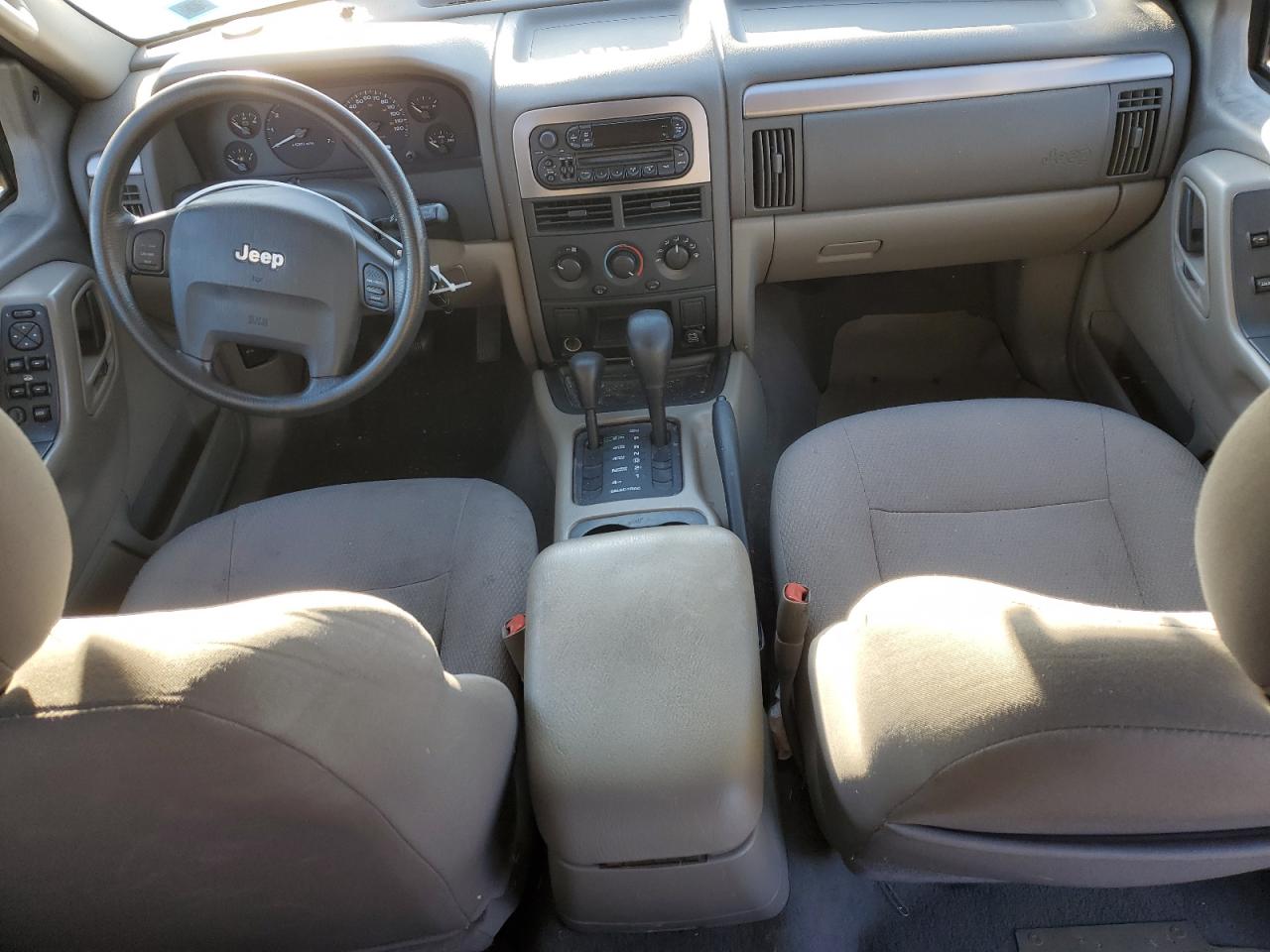 2004 Jeep Grand Cherokee - Image 8