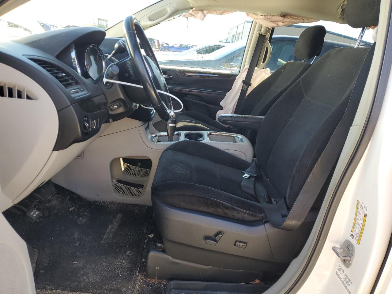 2013 Dodge Caravan - Image 7