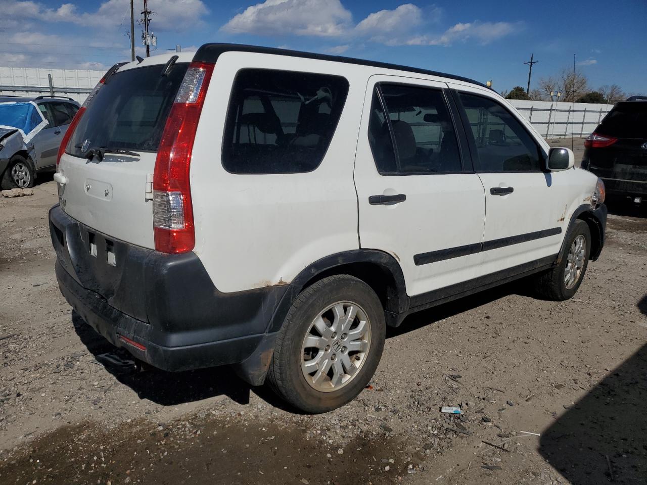 2005 Honda CR-V - Image 3