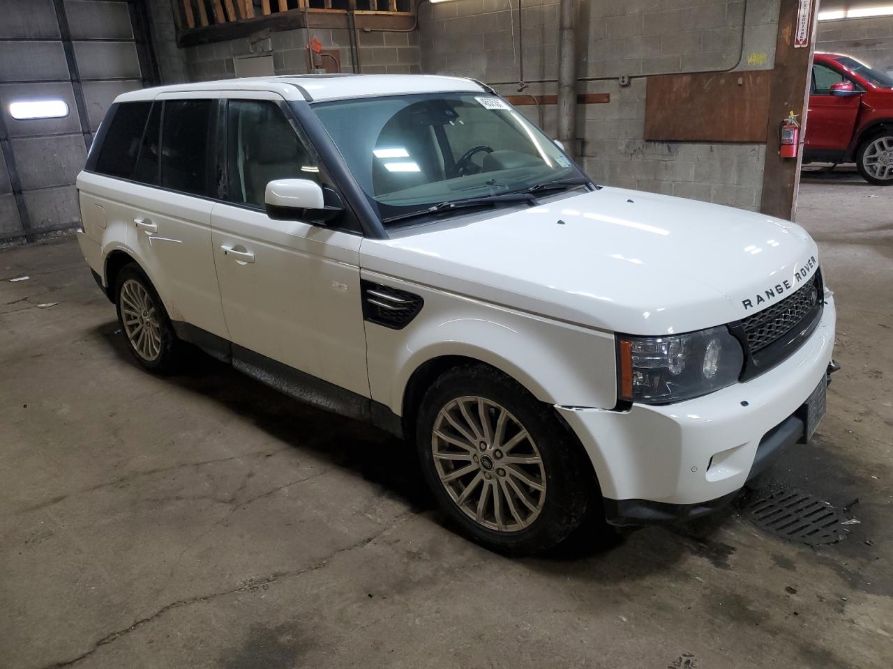 2013 Land Rover Range Rover - Image 4