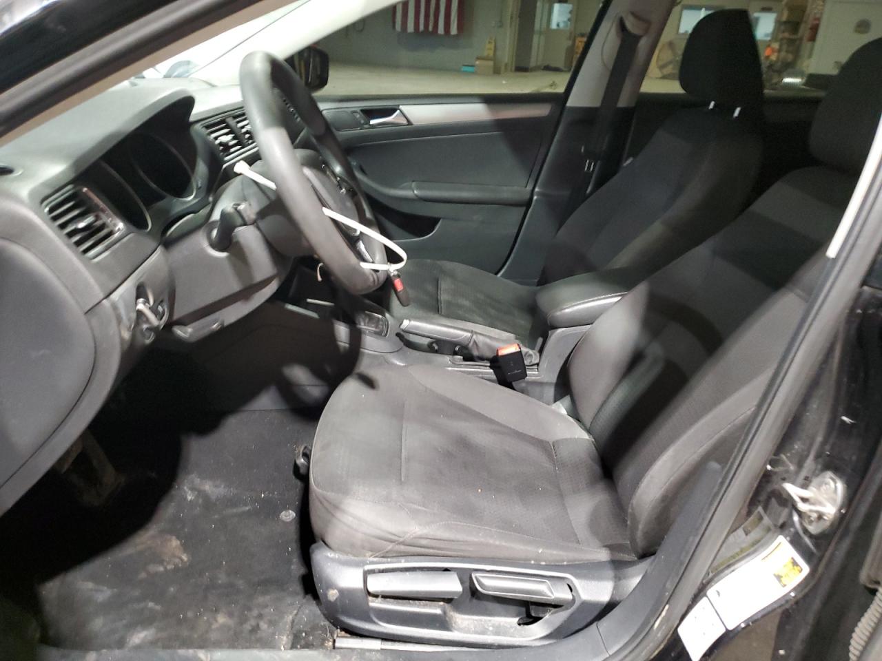 2016 Volkswagen Jetta - Image 7
