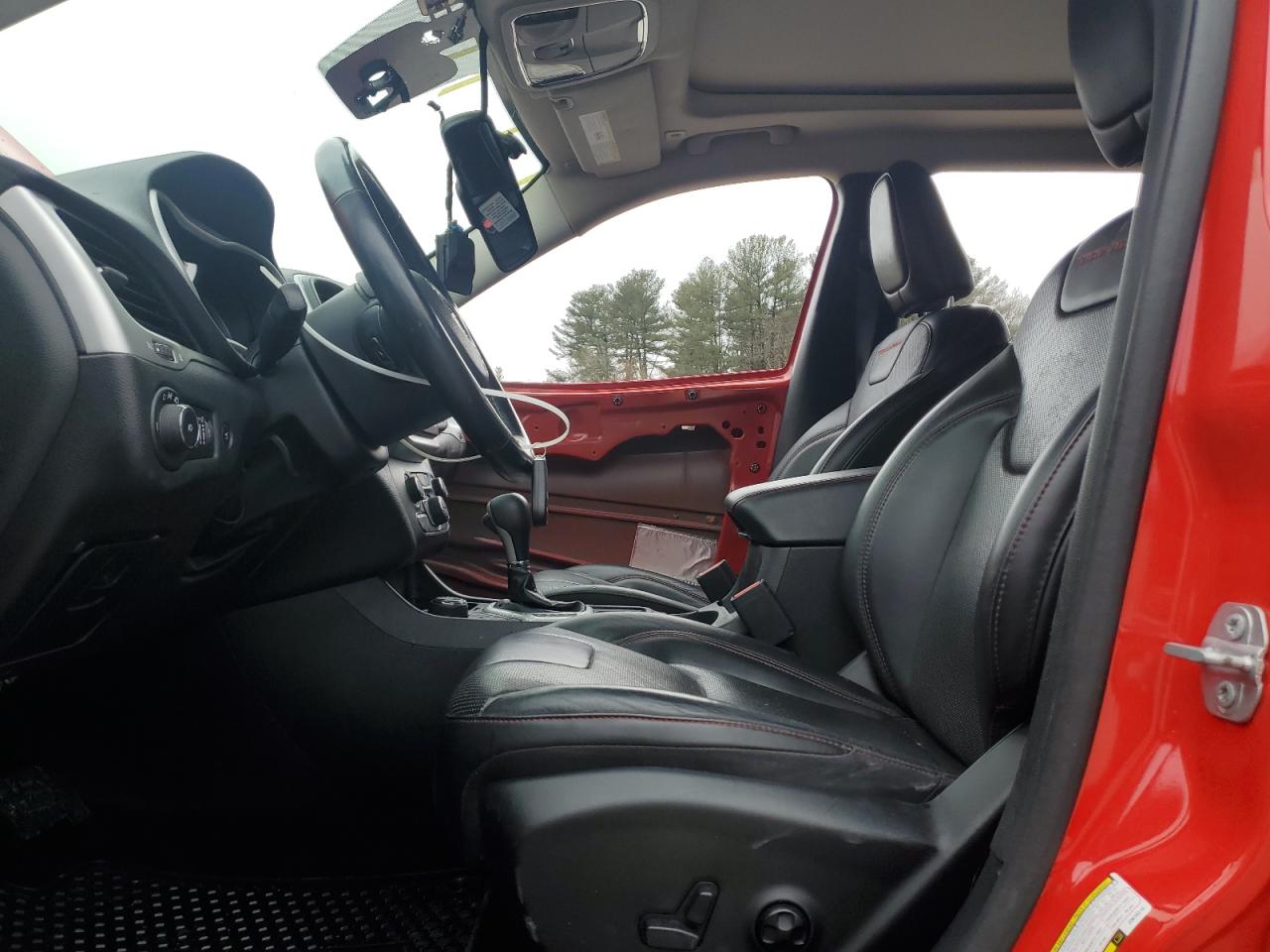 2018 Jeep Cherokee - Image 7