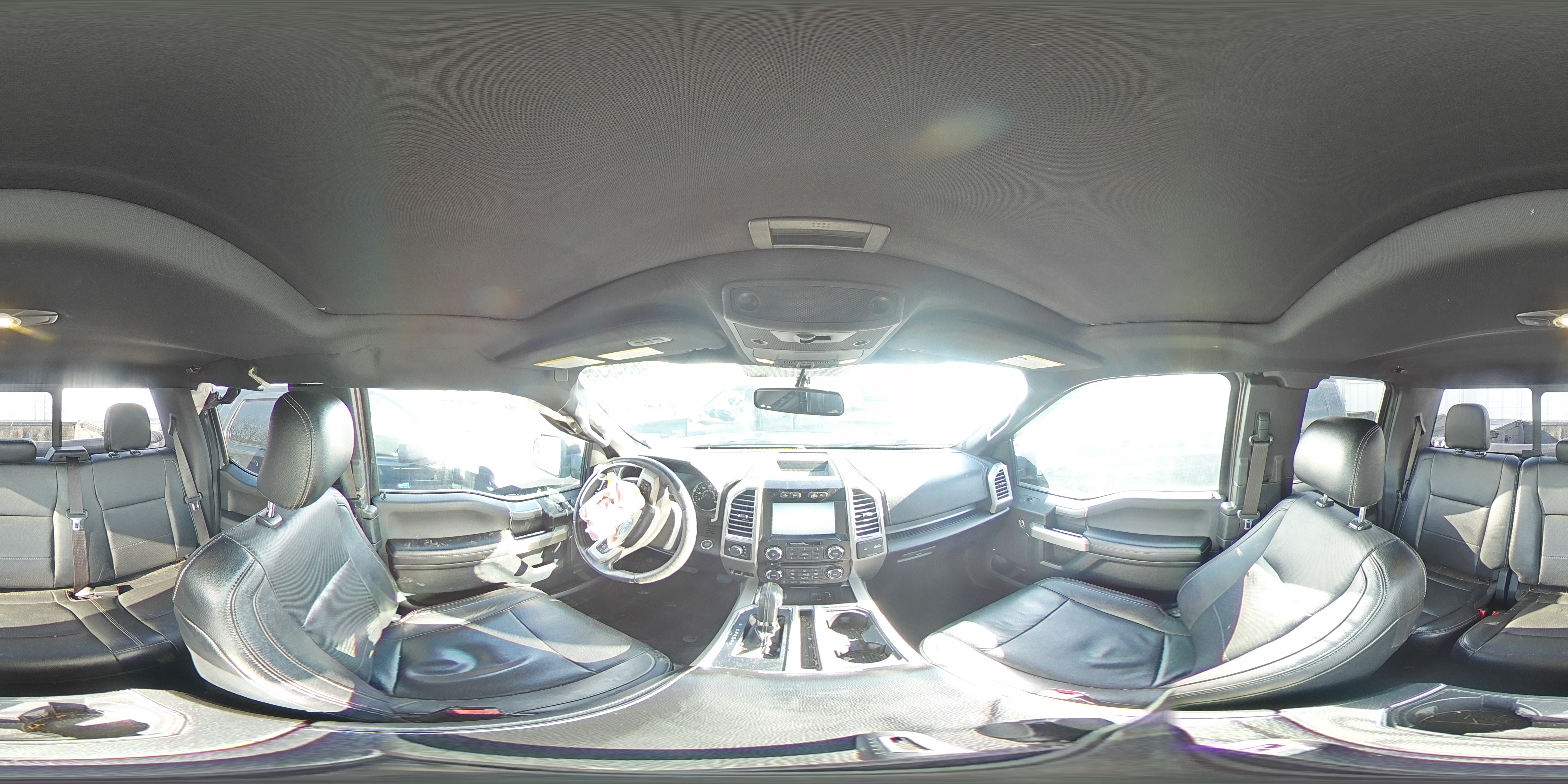 2015 Ford F-150 - Image 12