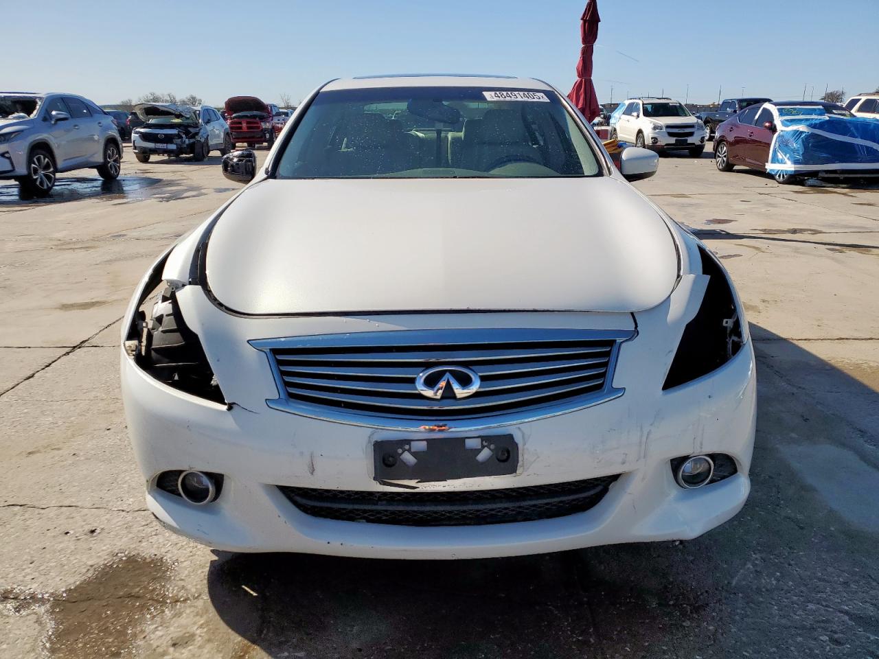 2015 Infiniti Q40 - Image 5