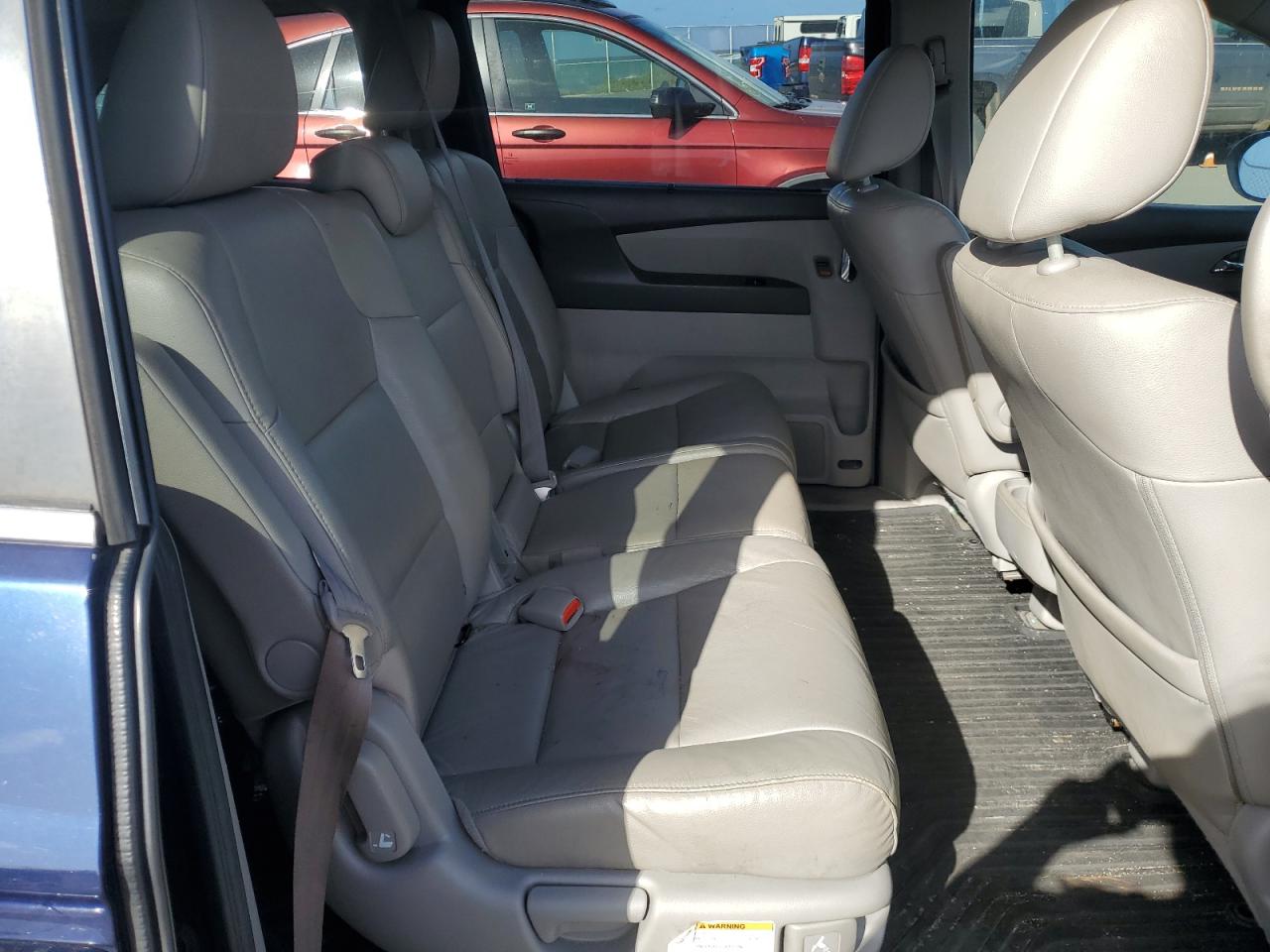 2014 Honda Odyssey - Image 11