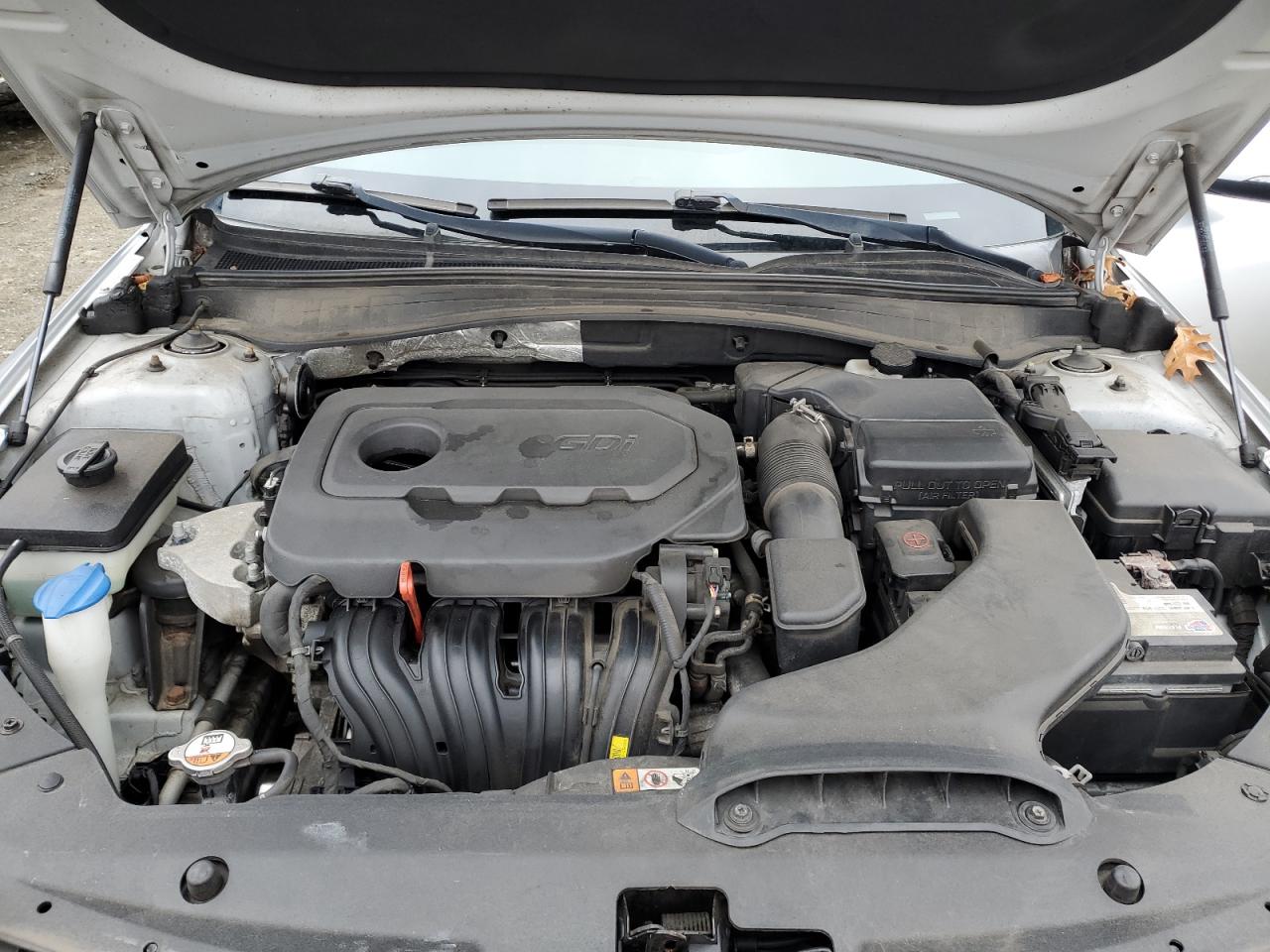 2016 Kia Optima - Image 12