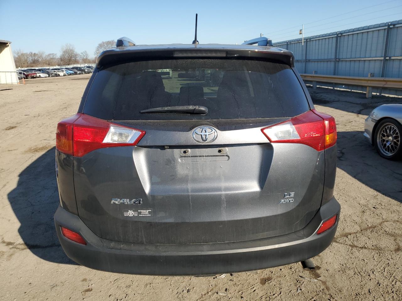 2014 Toyota RAV 4 - Image 6