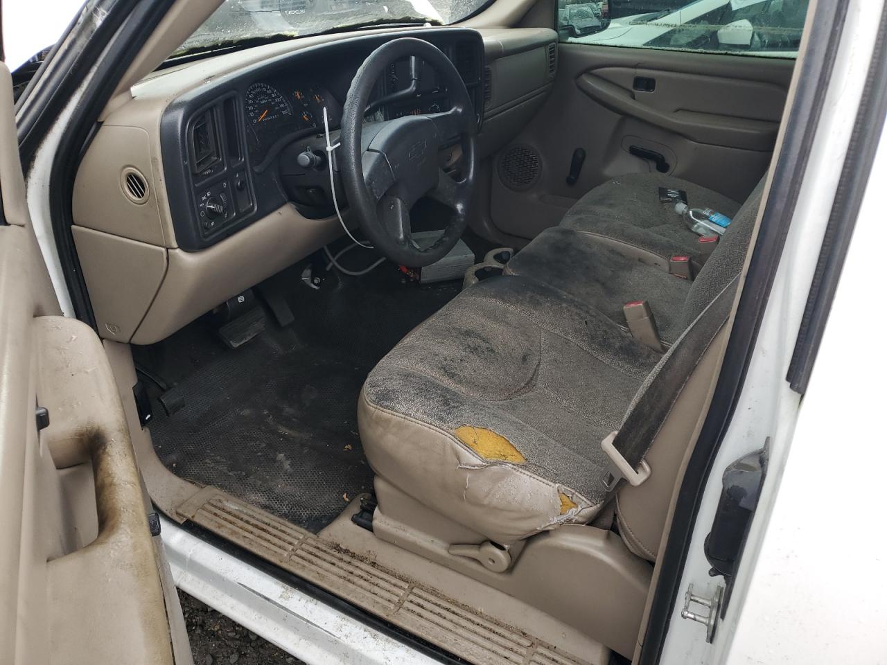 2006 Chevrolet Silverado - Image 8