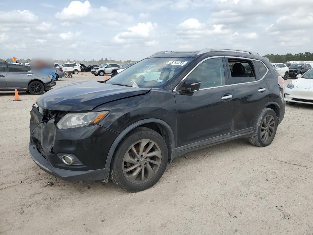 2015 Nissan Rogue - Image 1