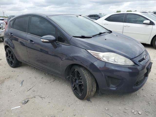 Hatchbacks FORD FIESTA 2013 Szary