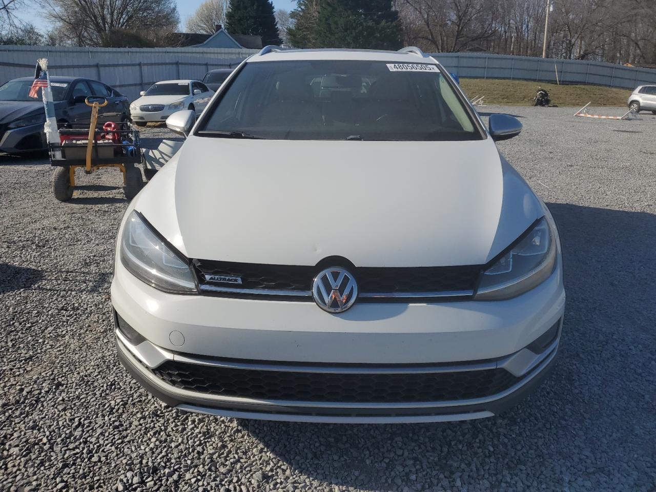 2018 Volkswagen Golf - Image 5