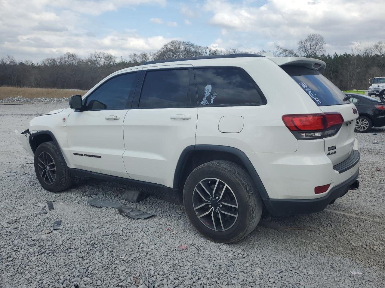 2017 Jeep Grand Cherokee - Image 2