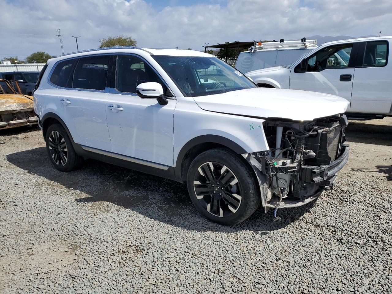2023 Kia Telluride - Image 4