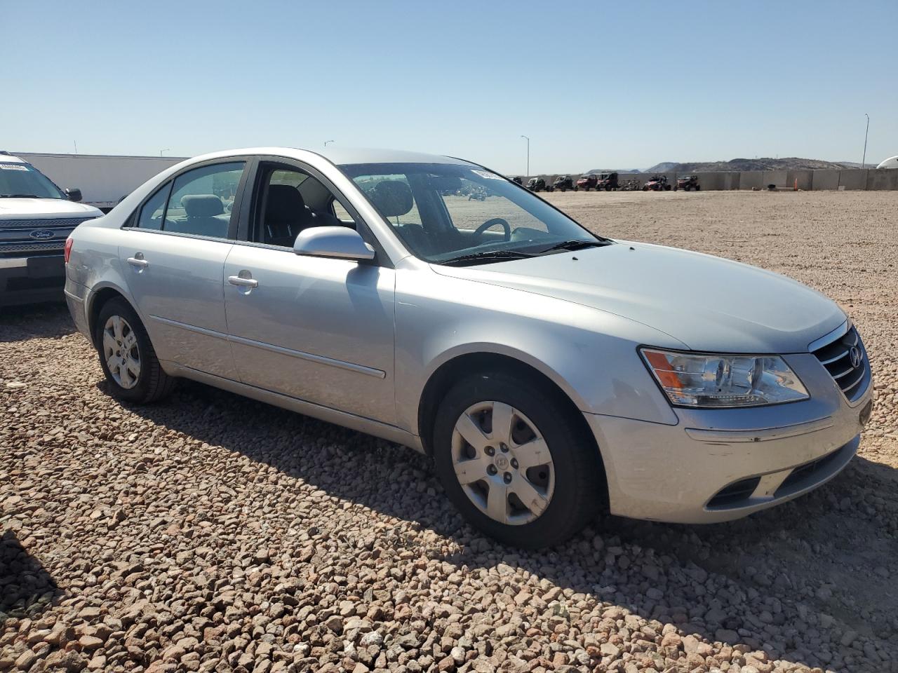 2010 Hyundai Sonata - Image 4