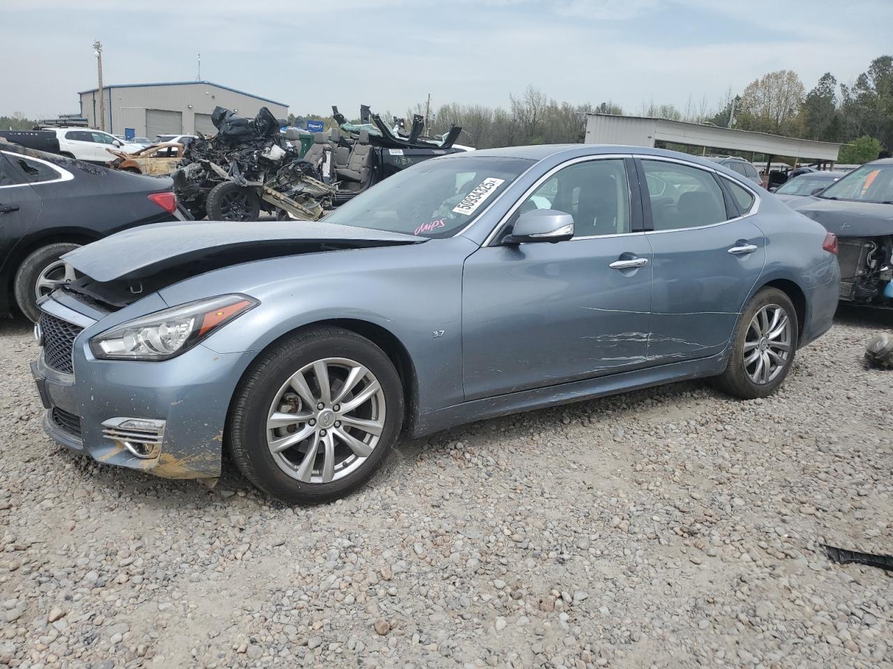 2018 Infiniti Q70 3.7 Luxe იყიდება Memphis-ში, TN - All Over