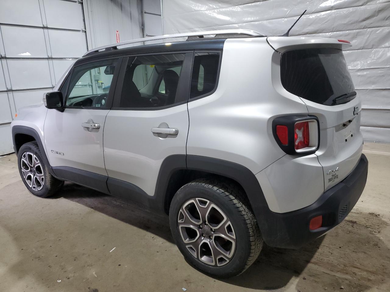 2017 Jeep Renegade - Image 2