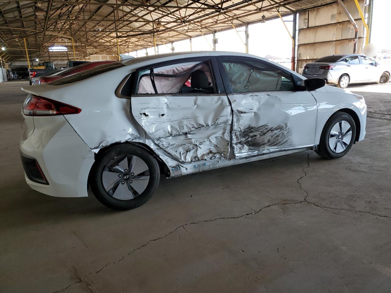 2022 Hyundai IONIQ - Image 3