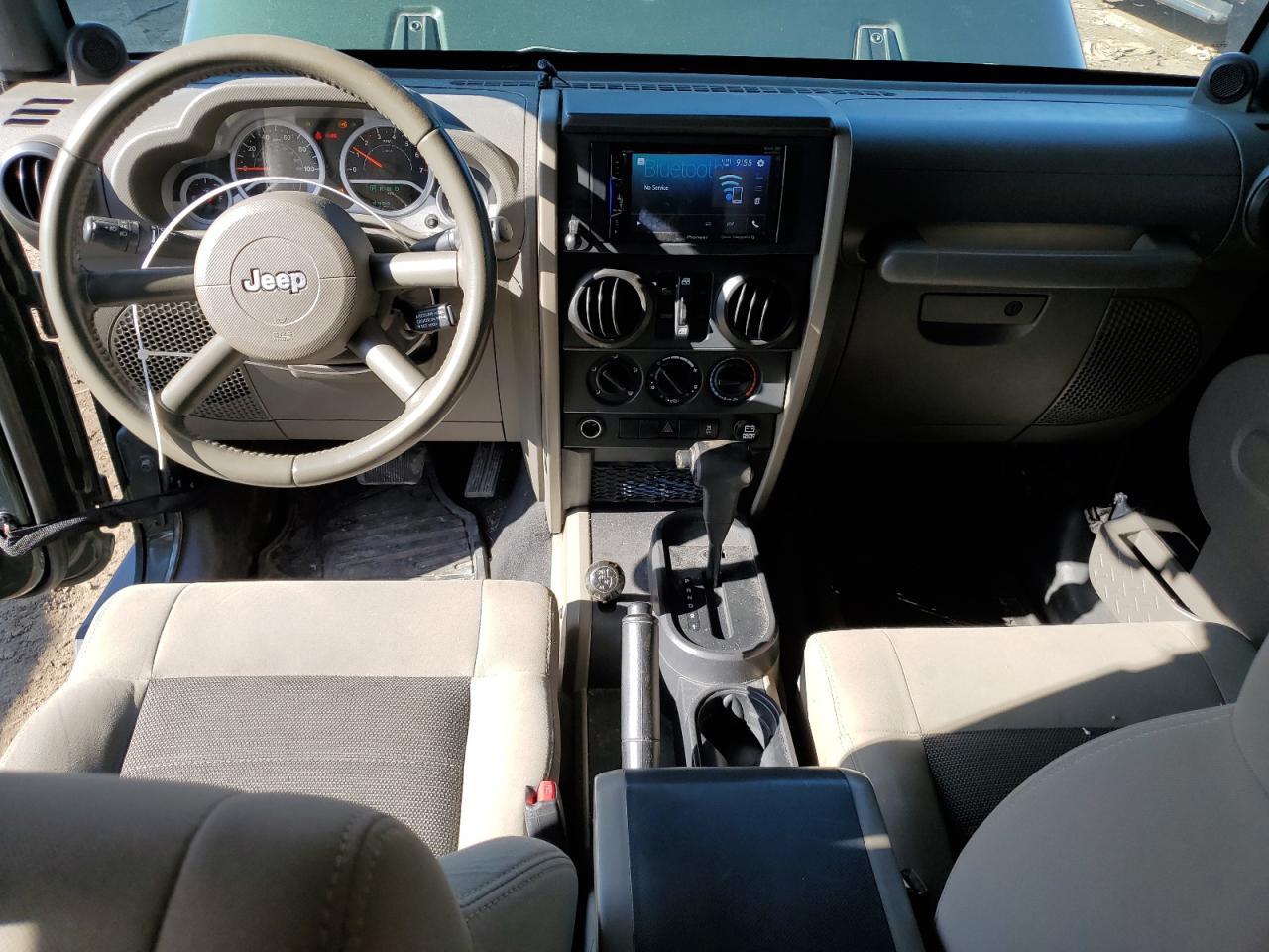 2010 Jeep Wrangler - Image 8