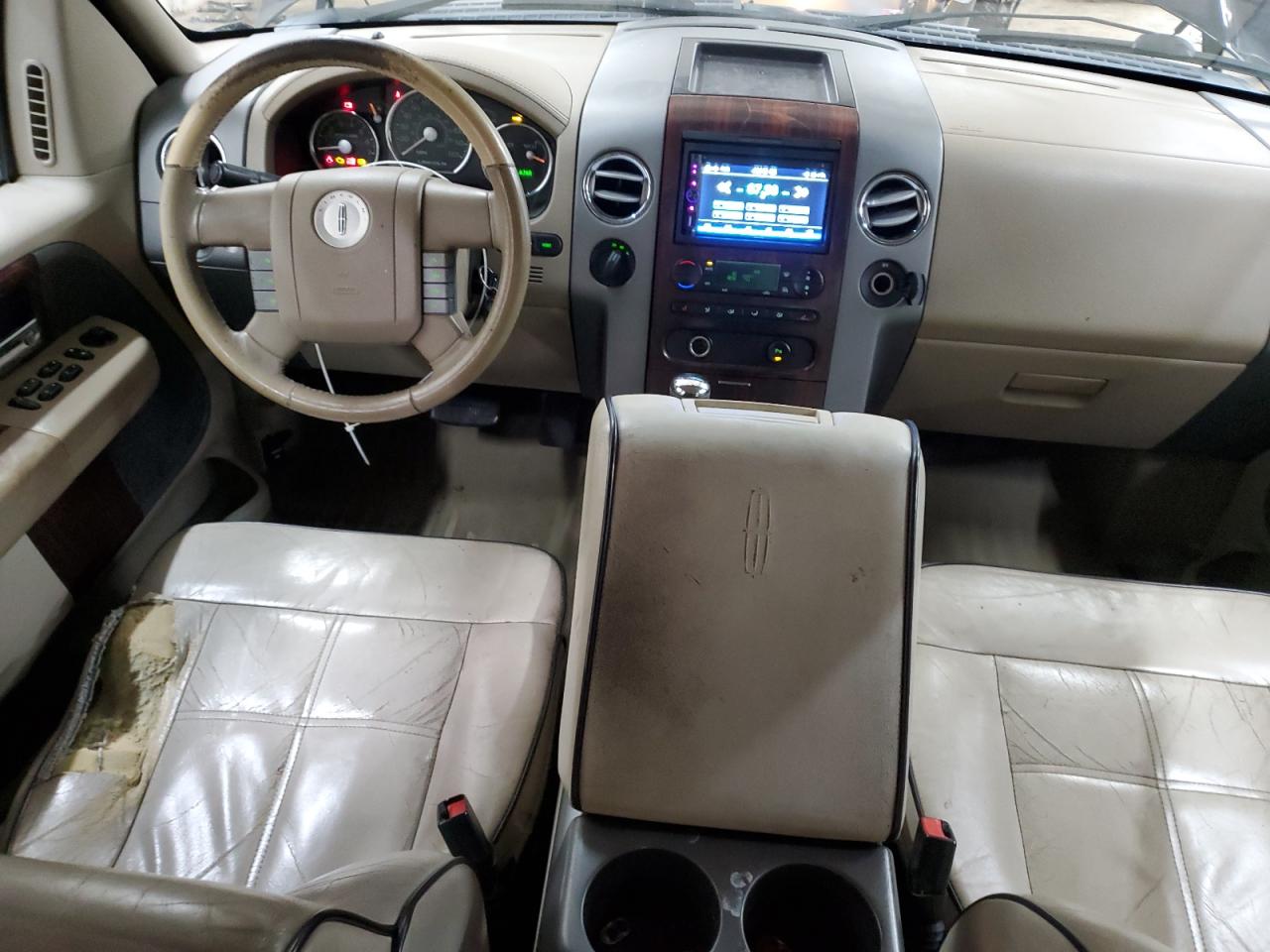2006 Lincoln Mark LT - Image 8